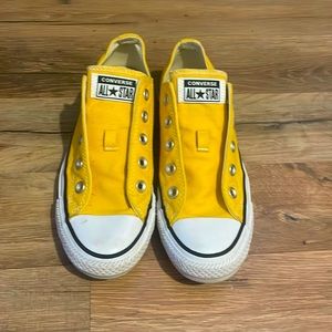 Yellow converse
